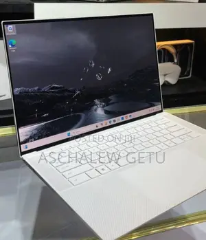 Photo - New Laptop Dell XPS 15 16GB Intel Core I7 SSD 1T