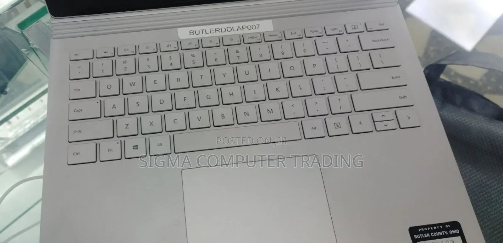 New Laptop Microsoft Surface Book 3 16GB Intel Core I7 SSD 256GB