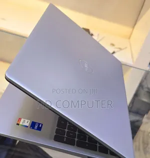 New Laptop Dell Inspiron 15 16GB Intel Core I7 SSD 512GB