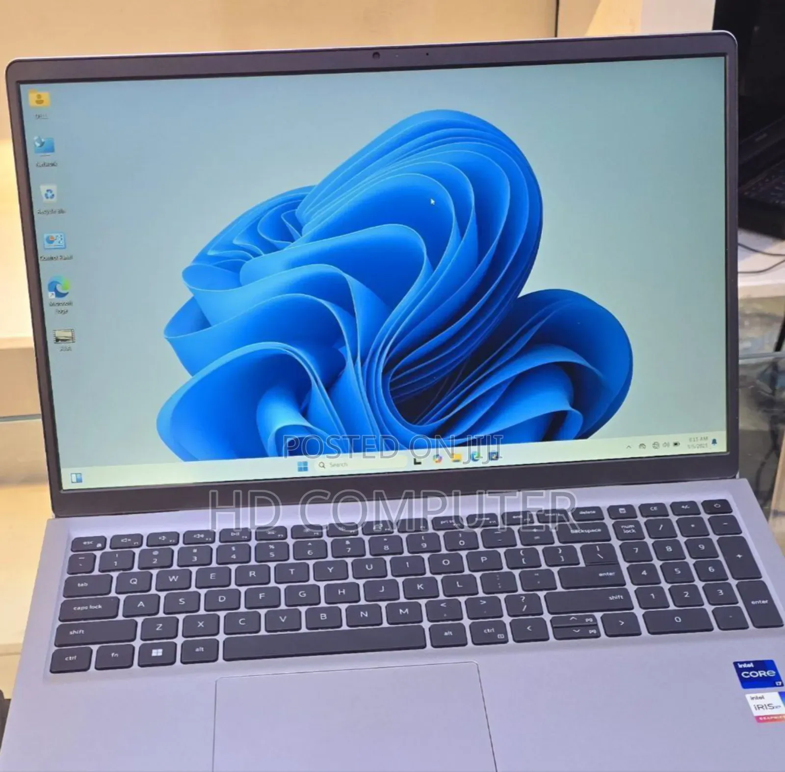 New Laptop Dell Inspiron 15 16GB Intel Core I7 SSD 512GB