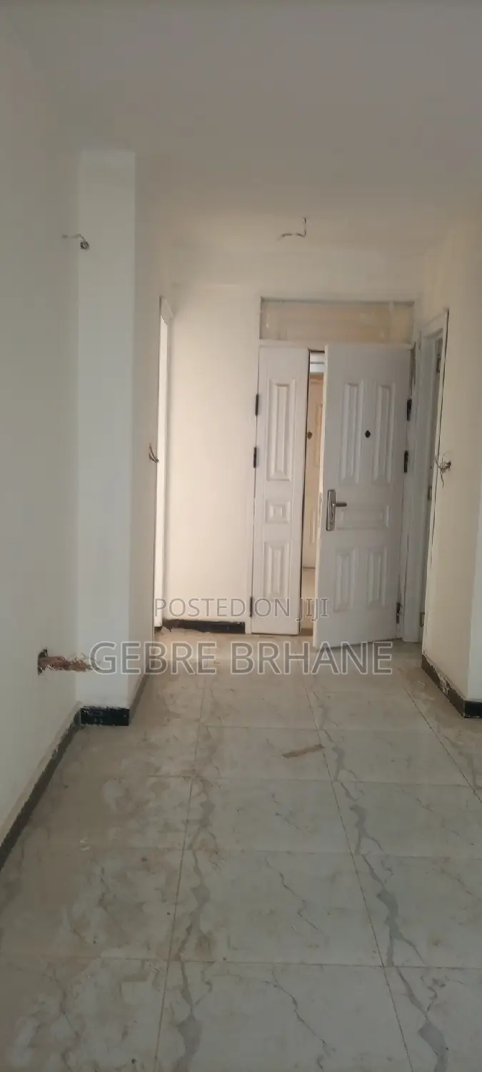 2bdrm Apartment in Apartment, Yeka for rent