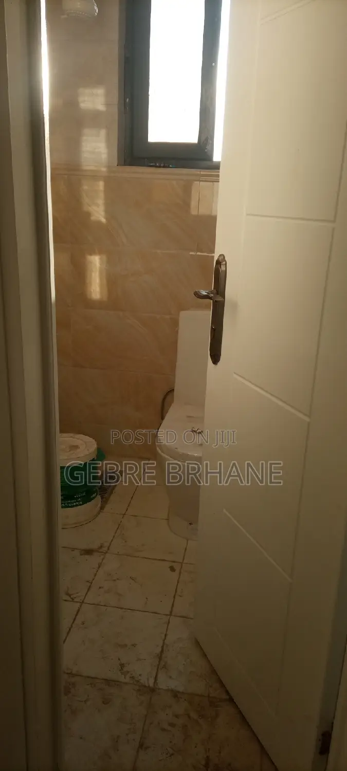 2bdrm Apartment in Apartment, Yeka for rent