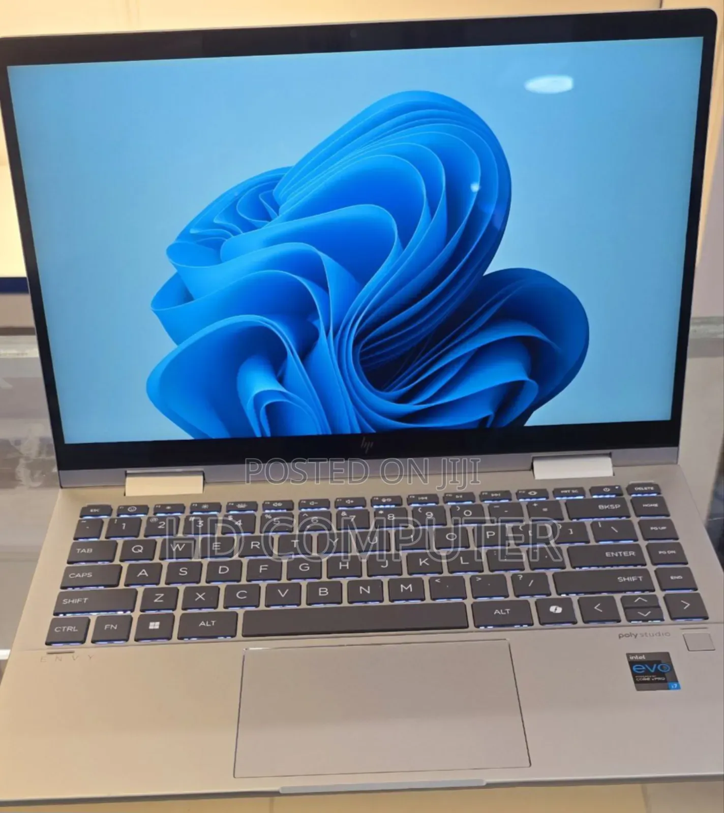 New Laptop HP Envy X360 16GB Intel Core I7 SSD 1T