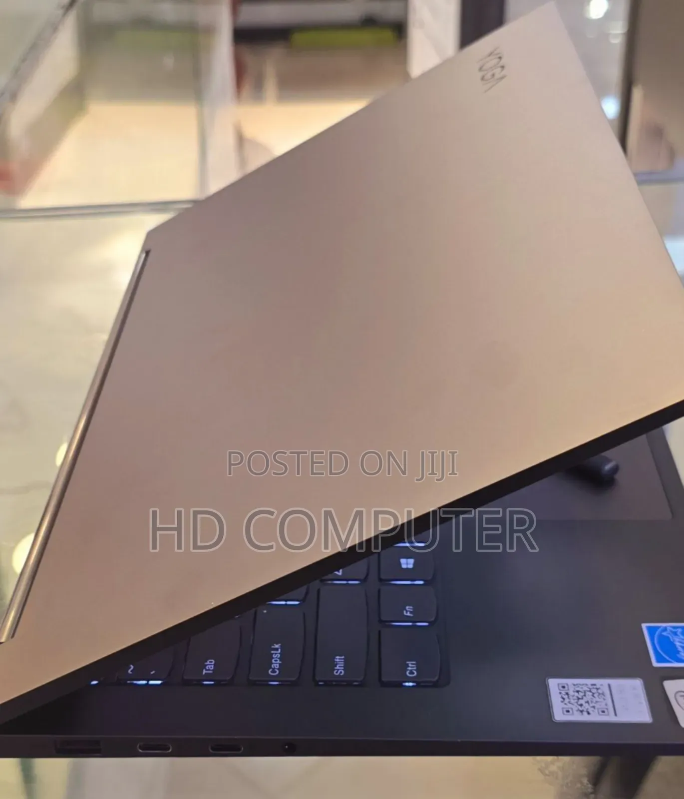 New Laptop Lenovo Yoga 7i 16GB Intel Core I7 SSD 1T