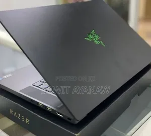 Photo - New Laptop Razer Blade 32GB Intel Core I7 SSD 512GB