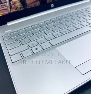 Photo - New Laptop HP Stream Notebook 16GB Intel Core I5 SSD 512GB