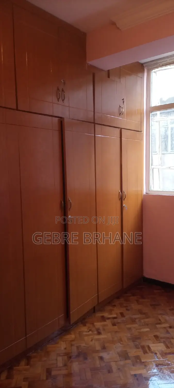 3bdrm Apartment in Apartment, Yeka for rent