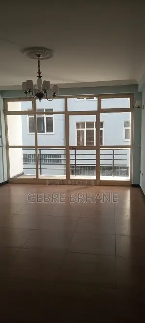 3bdrm Apartment in Apartment, Yeka for rent