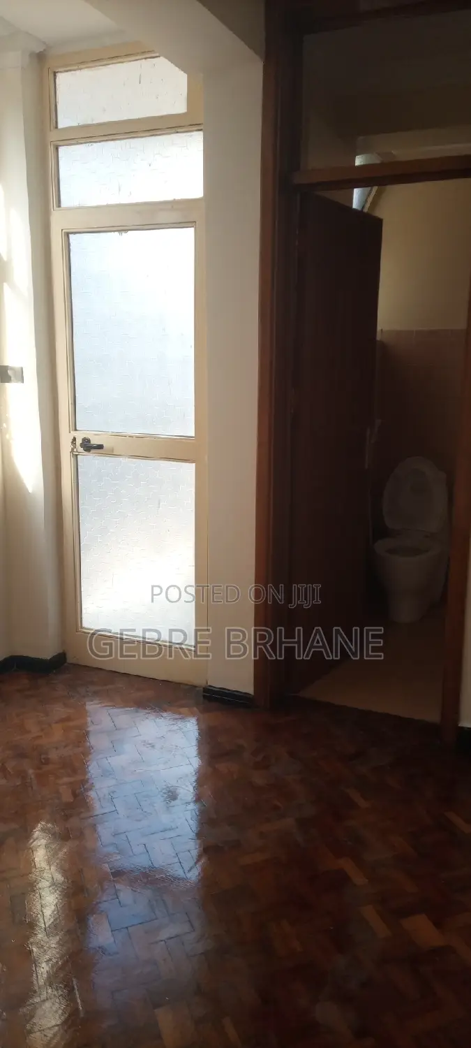 3bdrm Apartment in Apartment, Yeka for rent