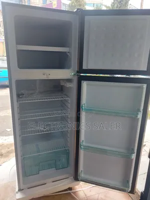Boss Refrigerator 350l