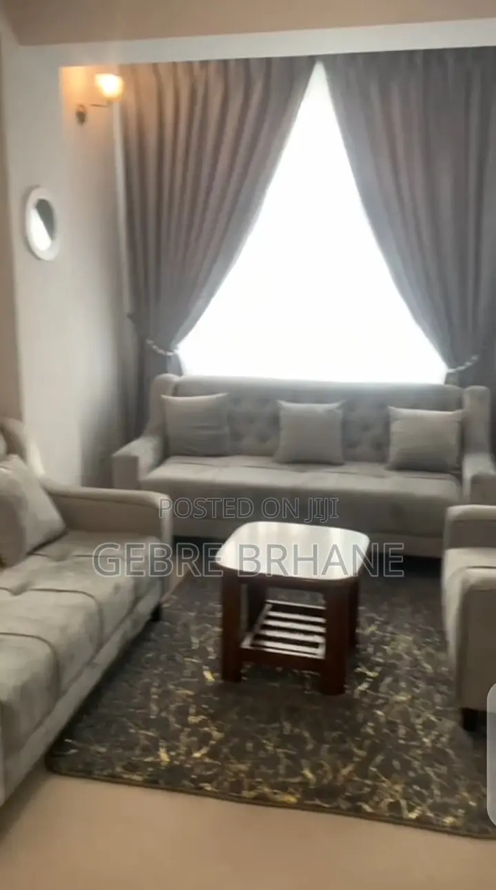 Furnished 1bdrm Apartment in Apartment, Yeka for rent