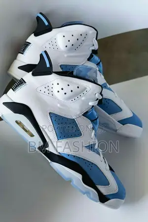 Photo - Air Jordan 6 Unc Men's