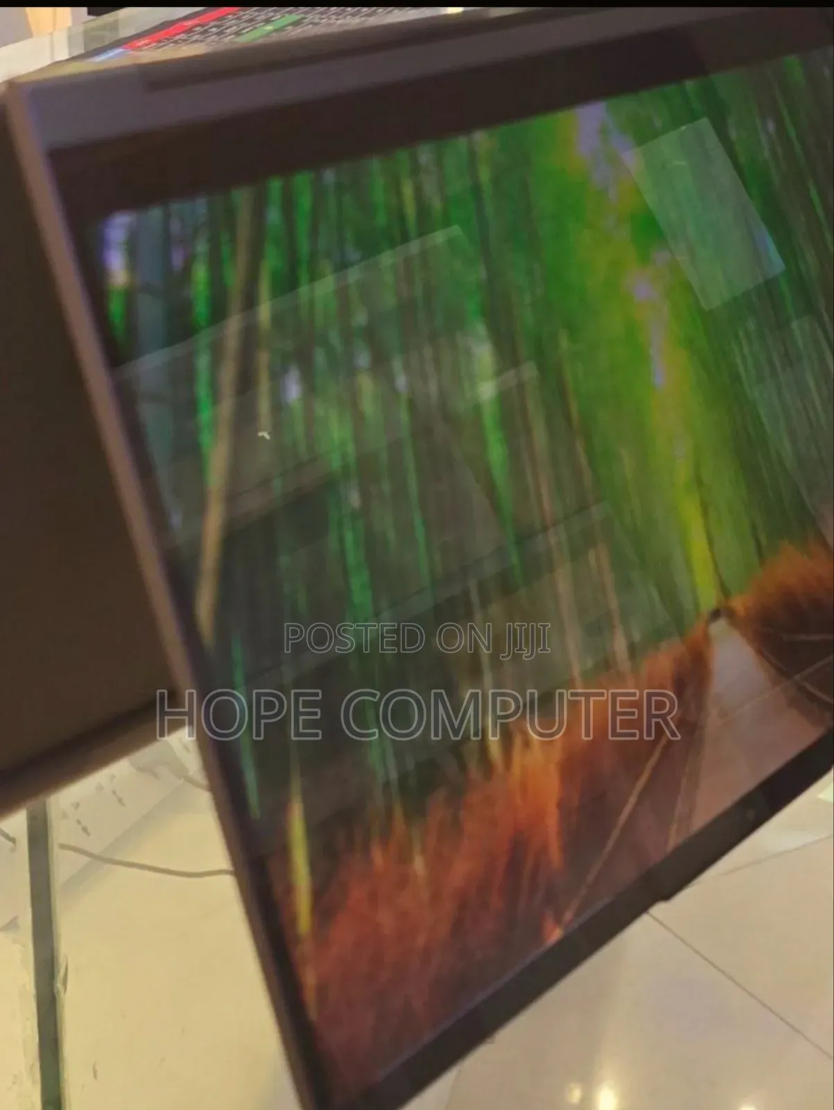 New Laptop Lenovo Yoga 7i 16GB Intel Core I7 SSD 1T