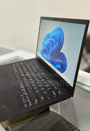 New Laptop Lenovo ThinkPad X1 Carbon 8GB Intel Core I5 SSD 512GB