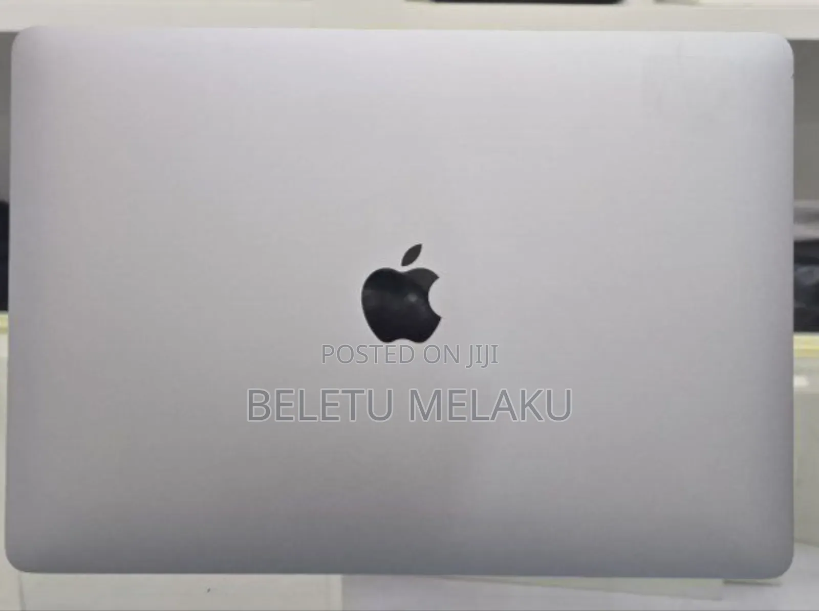 New Laptop Apple MacBook Air 2020 M1 8GB Apple M1 SSD 256GB