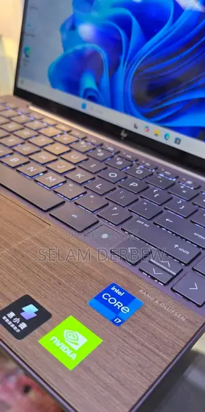 New Laptop HP Envy 14 16GB Intel Core I7 SSD 1T