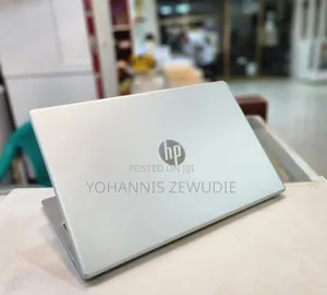 New Laptop HP Stream Notebook 8GB AMD Ryzen 5 SSD 512GB