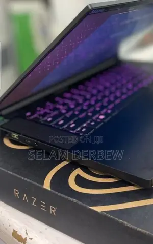 New Laptop Razer Blade 16GB Intel Core I7 SSD 1T