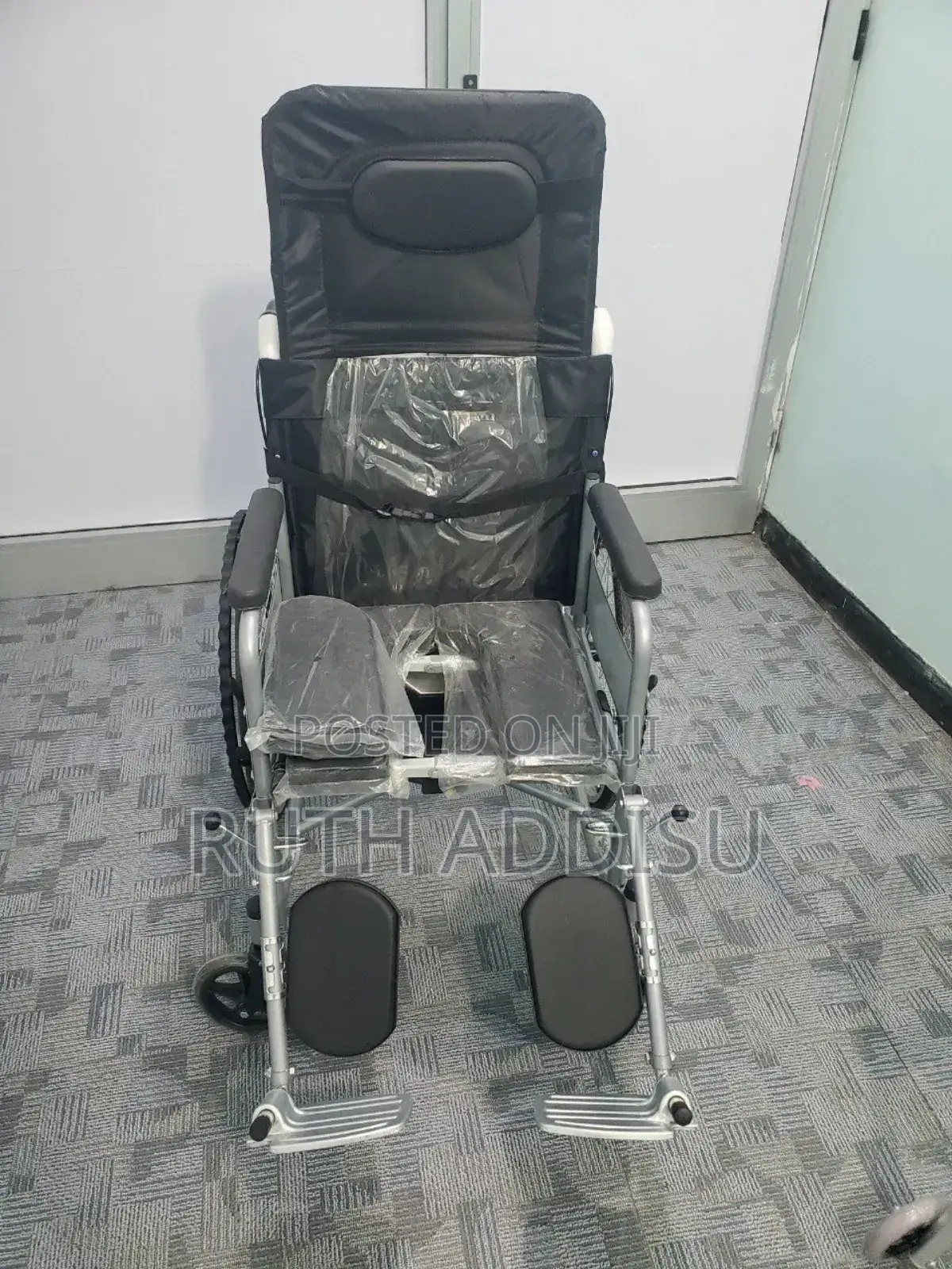 Wheelchair32wheelchair79wheelchakr31wheelchair99wheelchair