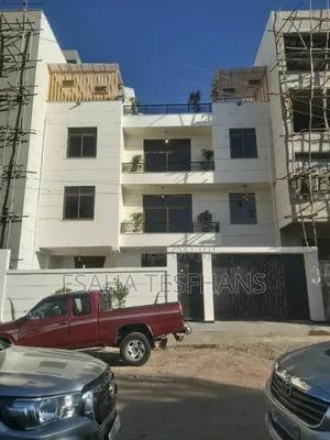 Photo - 5bdrm House in House G+2, Bole for rent