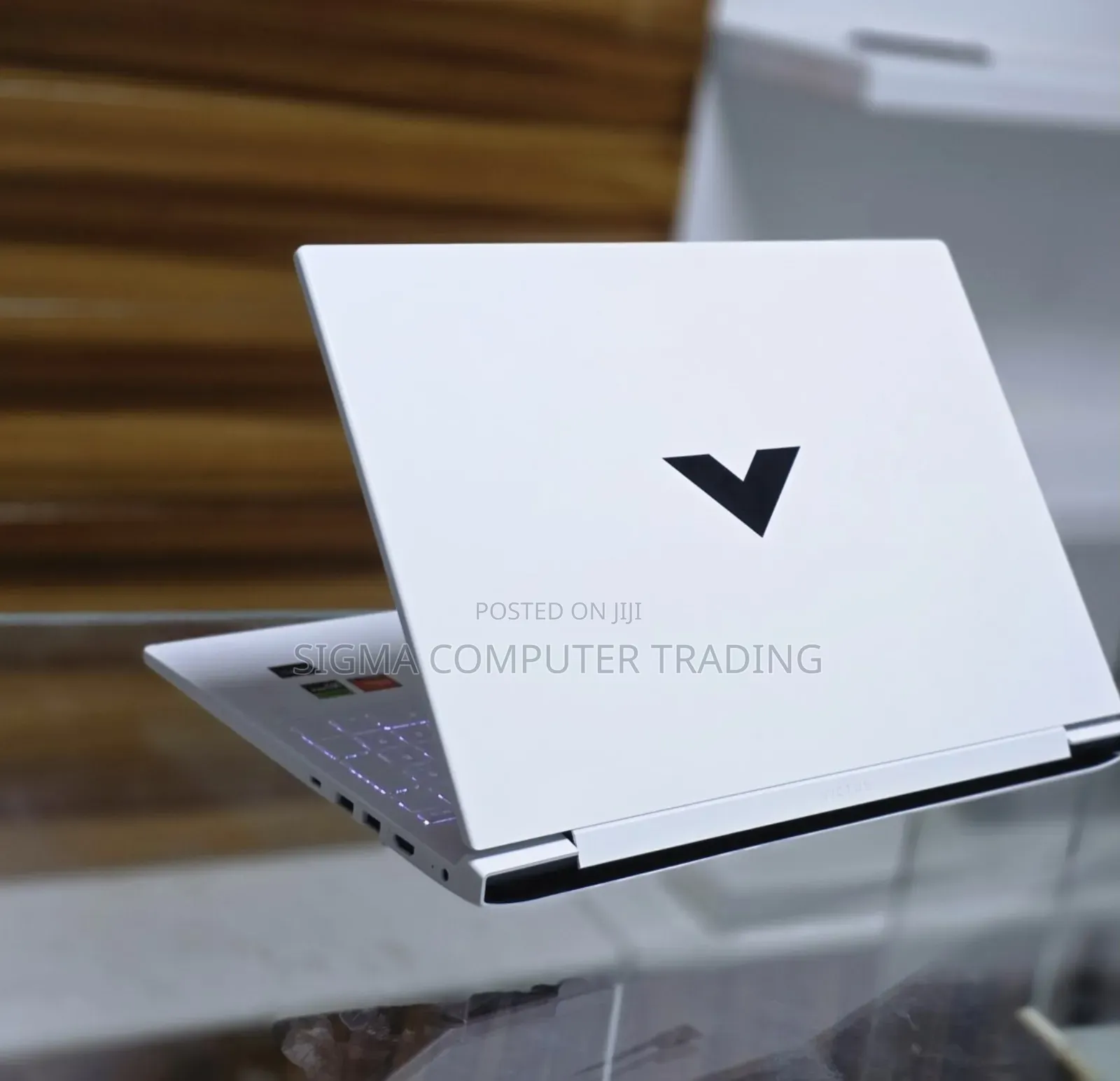 New Laptop HP Victus 16 16GB AMD Ryzen 7 SSD 1T