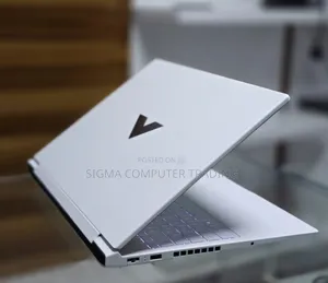 New Laptop HP Victus 16 16GB AMD Ryzen 7 SSD 1T