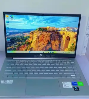 New Laptop HP Pavilion 14 16GB Intel Core I5 SSD 512GB
