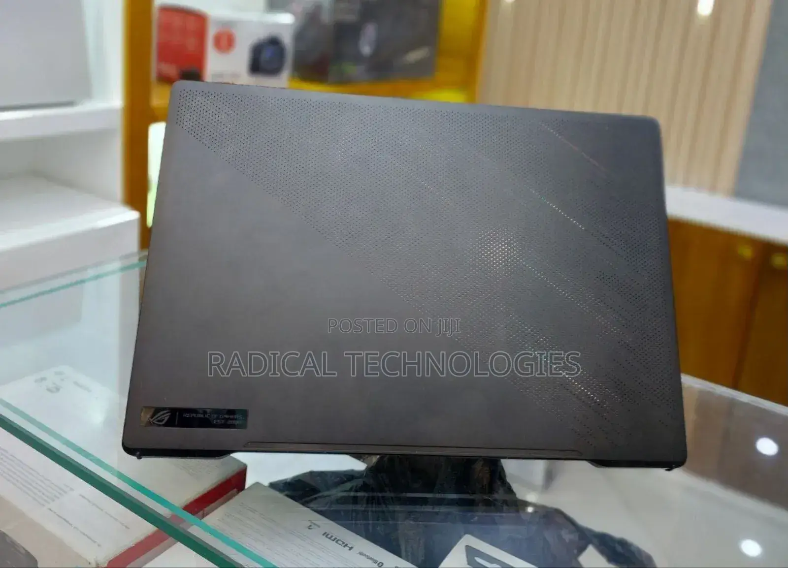 New Laptop Asus ROG Zephyrus G15 16GB Nvidia SSD 1T