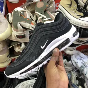 Quality Sneakers Samples