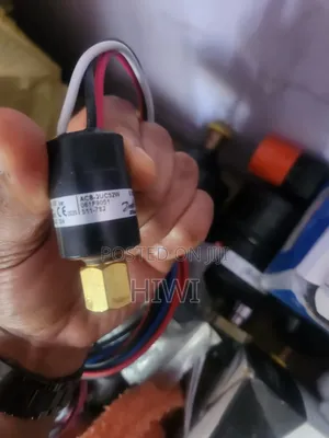 Photo - Cartridge Pressure Switch