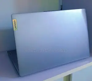 New Laptop Lenovo Ideapad 3 8GB Intel Core I5 SSD 512GB