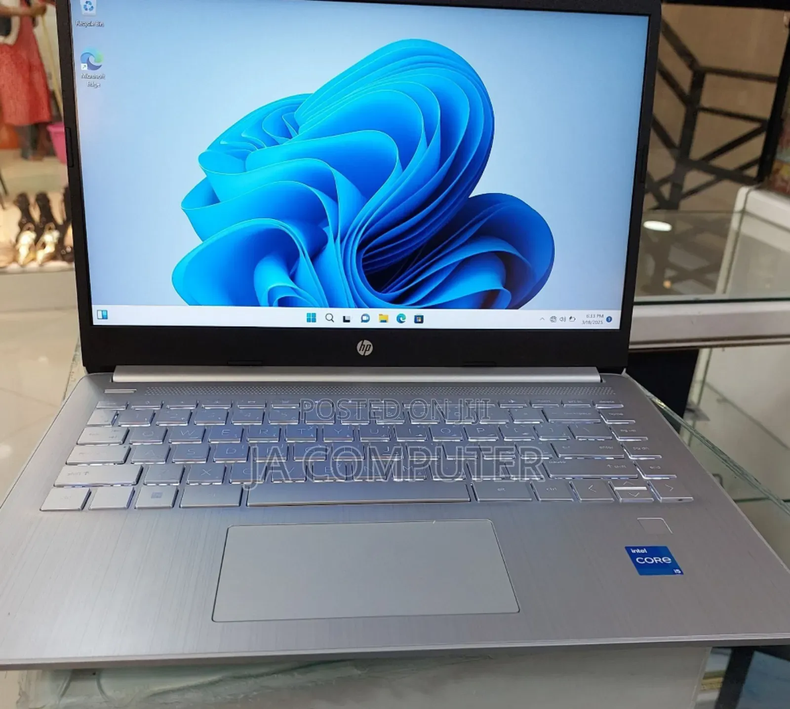 New Laptop HP Stream Notebook 8GB Intel Core I5 SSD 512GB