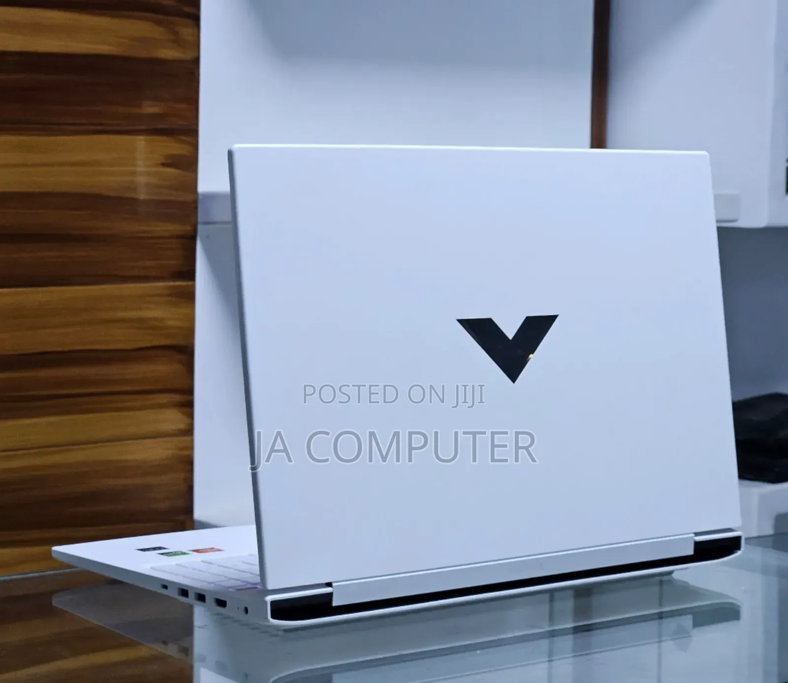 New Laptop HP Victus 16 16GB AMD Ryzen 7 SSD 1T