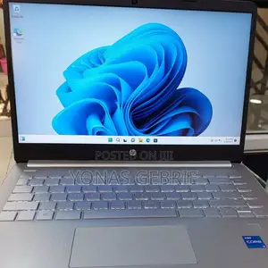 New Laptop HP Stream Notebook 8GB Intel Core I5 SSD 512GB