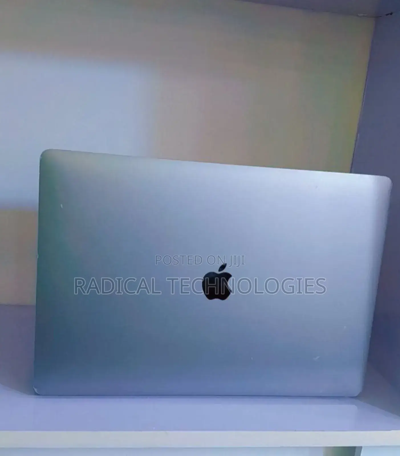 New Laptop Apple MacBook Pro 2017 16GB Intel Core I7 SSD 512GB