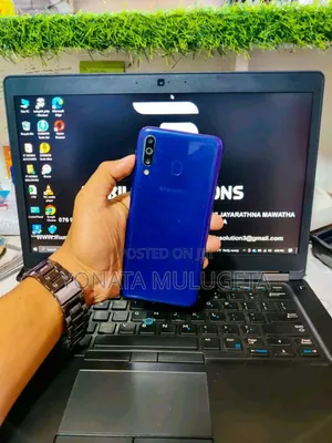 Samsung Galaxy M30 64 GB