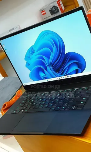 Photo - New Laptop Razer Blade 16GB Intel Core I7 SSD 1T