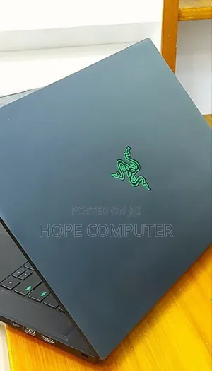 New Laptop Razer Blade 16GB Intel Core I7 SSD 1T