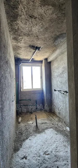 2bdrm Condo in አዲስ አበባ, Bole for sale