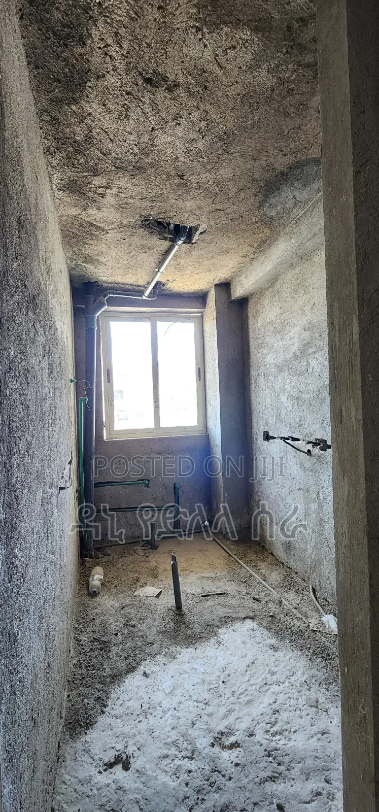 2bdrm Condo in አዲስ አበባ, Bole for sale