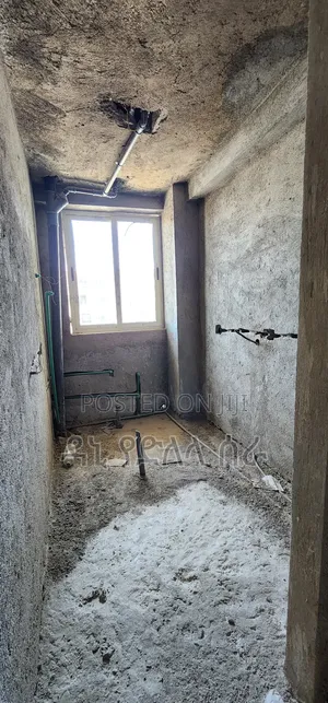 2bdrm Condo in አዲስ አበባ, Bole for sale