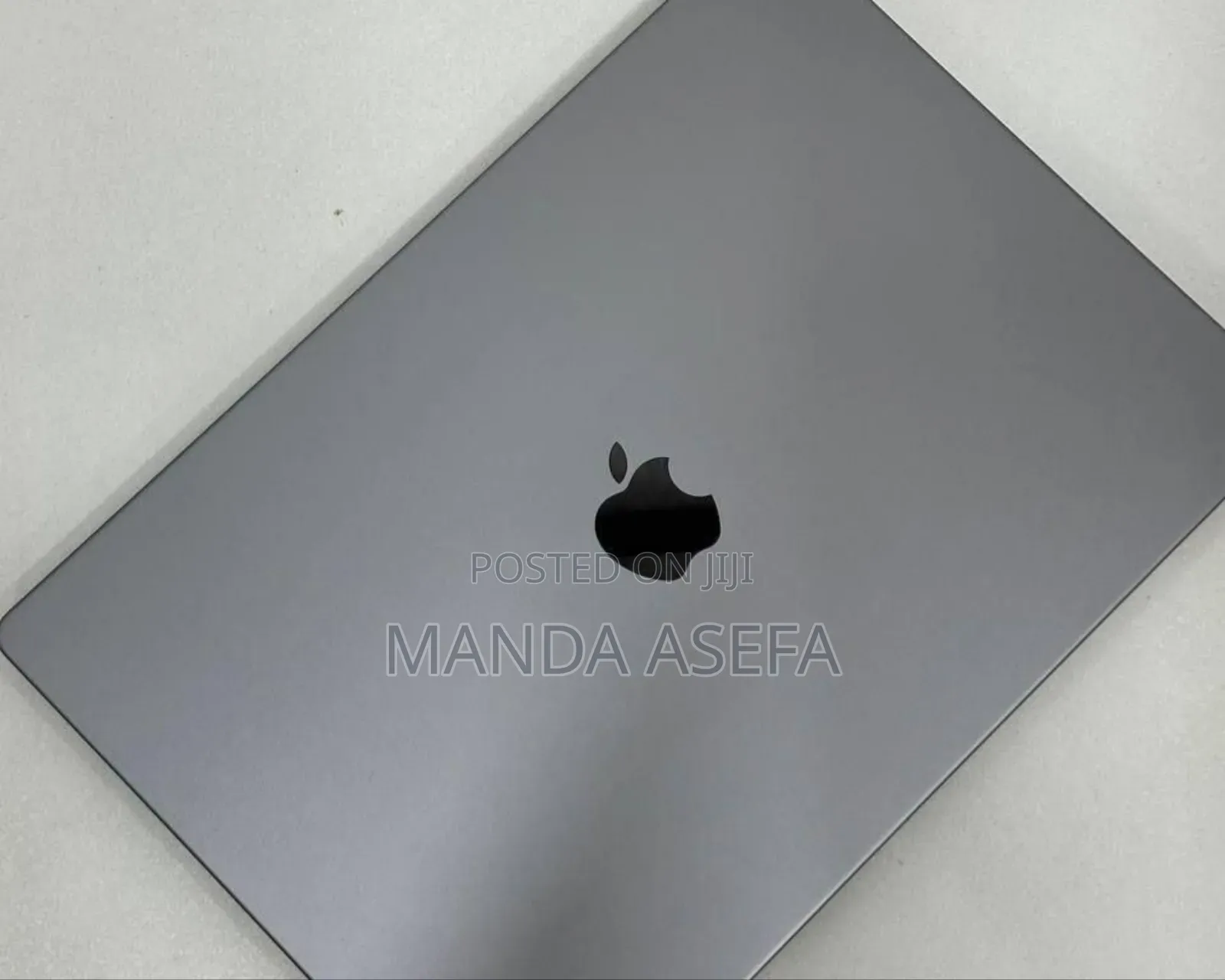 New Laptop Apple MacBook Pro 16GB Apple M2 SSD 1T