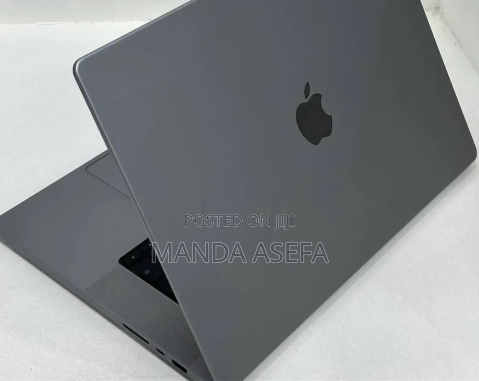 New Laptop Apple MacBook Pro 16GB Apple M2 SSD 1T