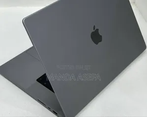 New Laptop Apple MacBook Pro 16GB Apple M2 SSD 1T