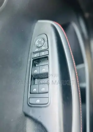 New BYD E2 43 kWh 94 hp FWD 2025 Gray