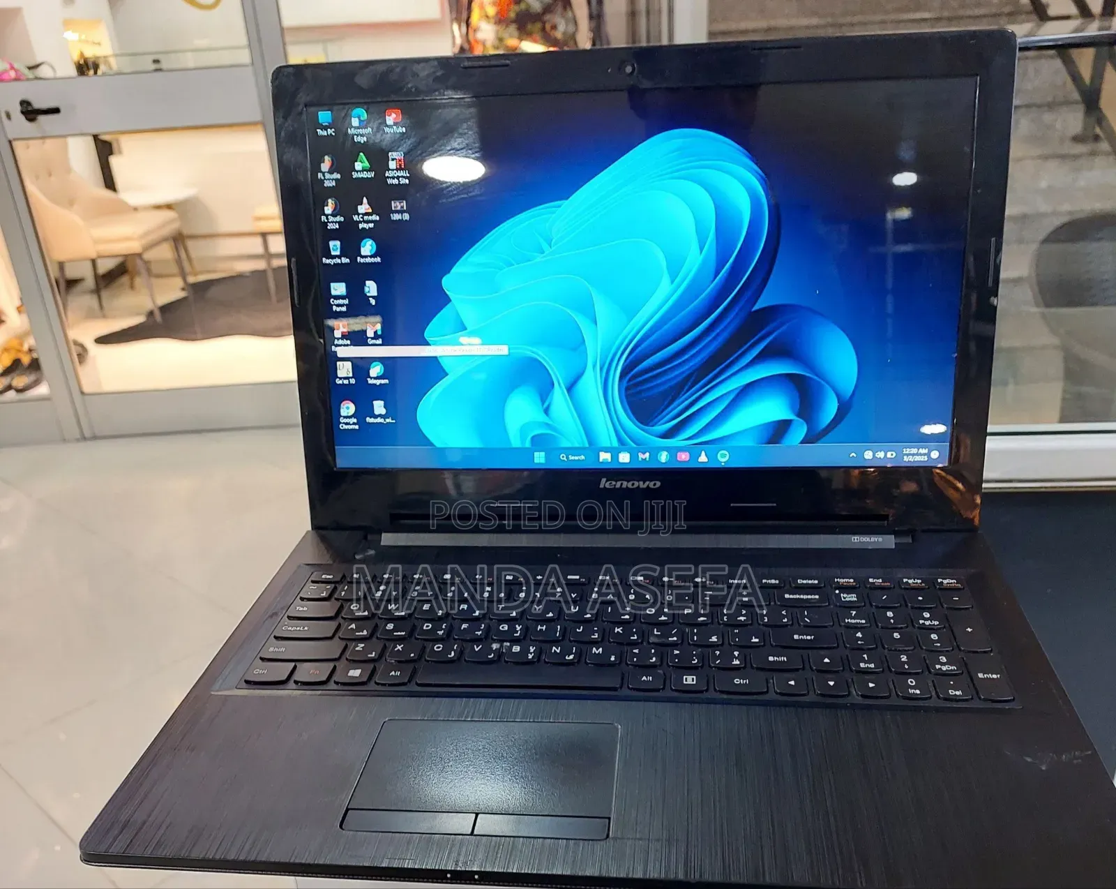 Laptop Lenovo IdeaPad 1 8GB Intel Pentium HDD 500GB