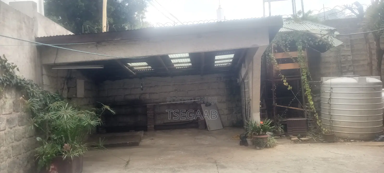 5bdrm Duplex in Kolfe Keranio for rent