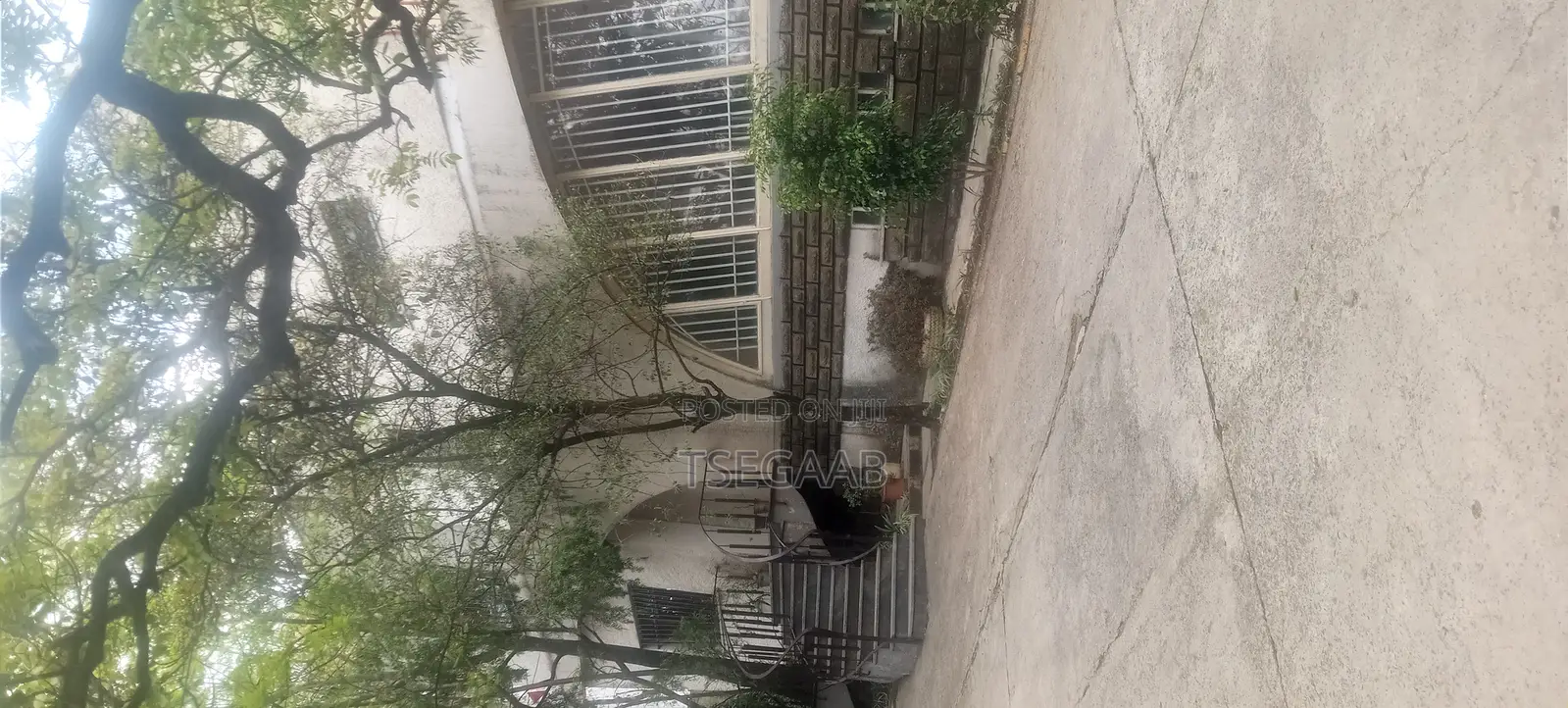 5bdrm Duplex in Kolfe Keranio for rent