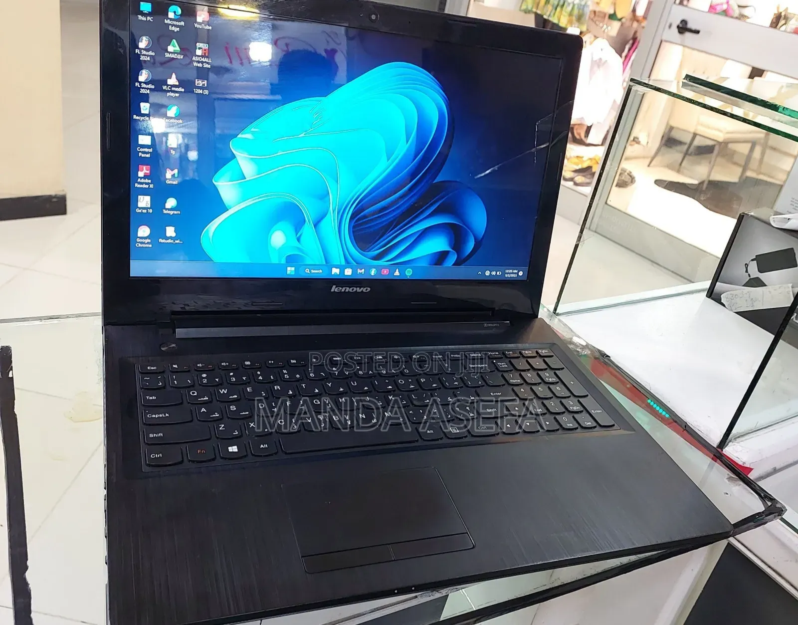 Laptop Lenovo IdeaPad 1 8GB Intel Pentium HDD 500GB