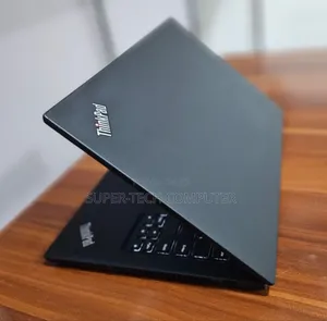 New Laptop Lenovo Thinkpad T490s 8GB AMD Ryzen 5 SSD 256GB